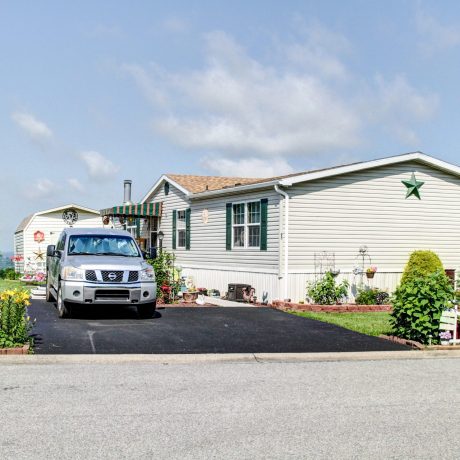 Eagle View MHC Driveway