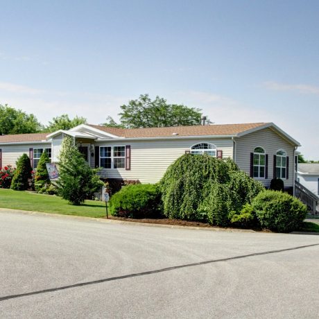 Eagle View MHC Corner Home